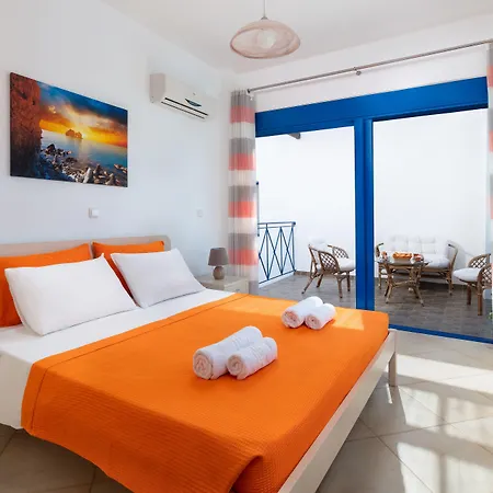 Maripaul Family Lardos