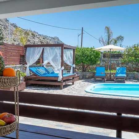 Дом отдыха Maripaul Family